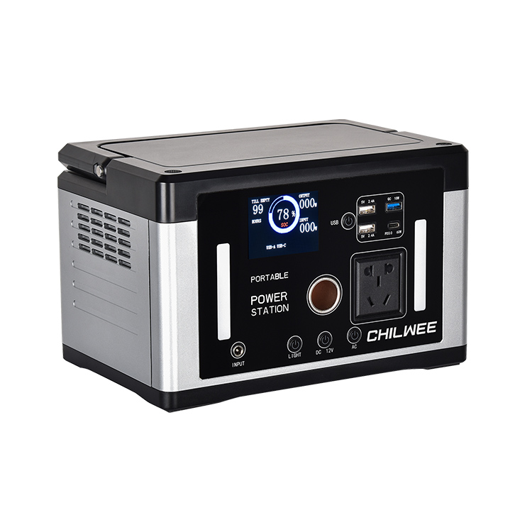 Generatore solare intelligente da 700 W per la ricarica dell'illuminazione di emergenza